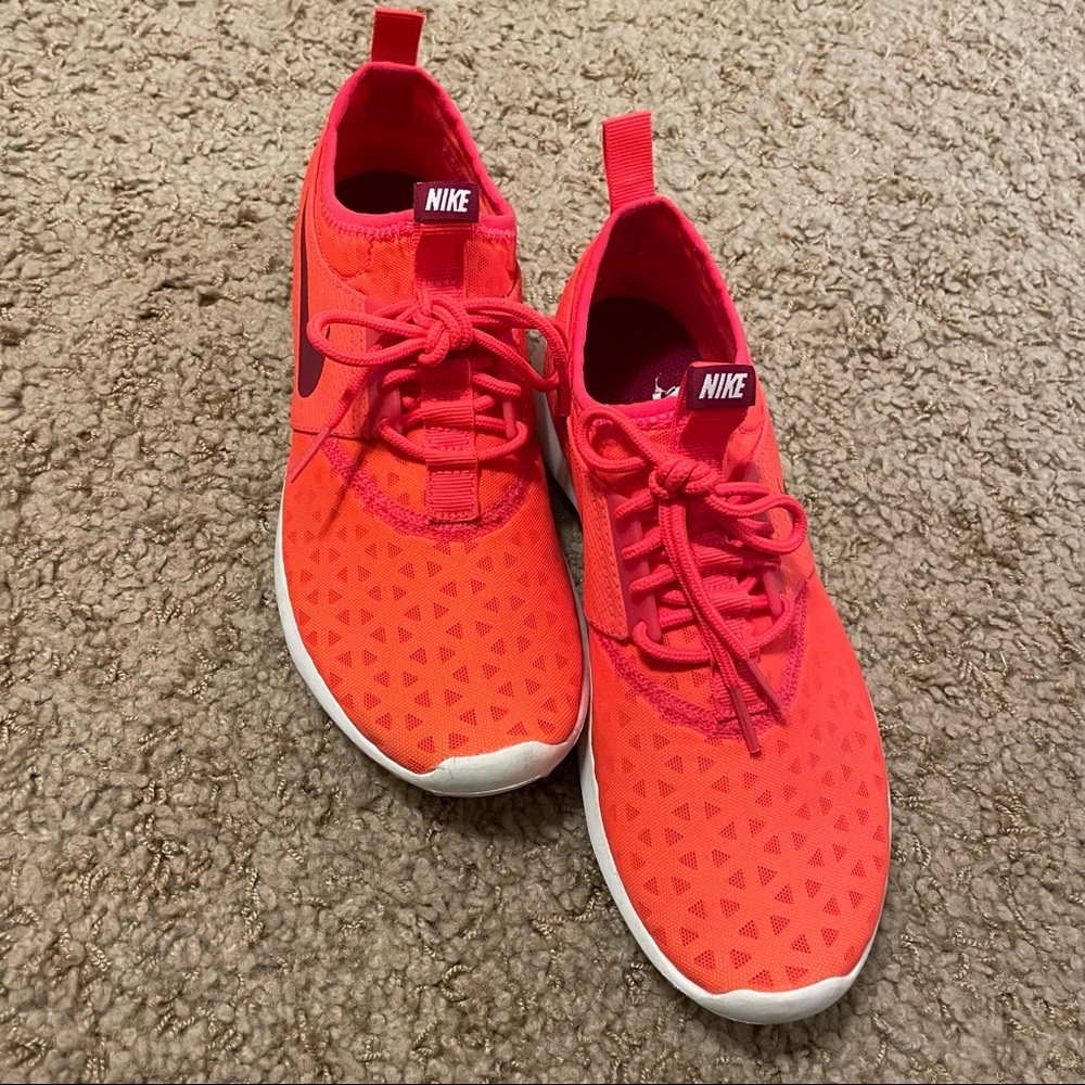 Women’s Nike Shoes